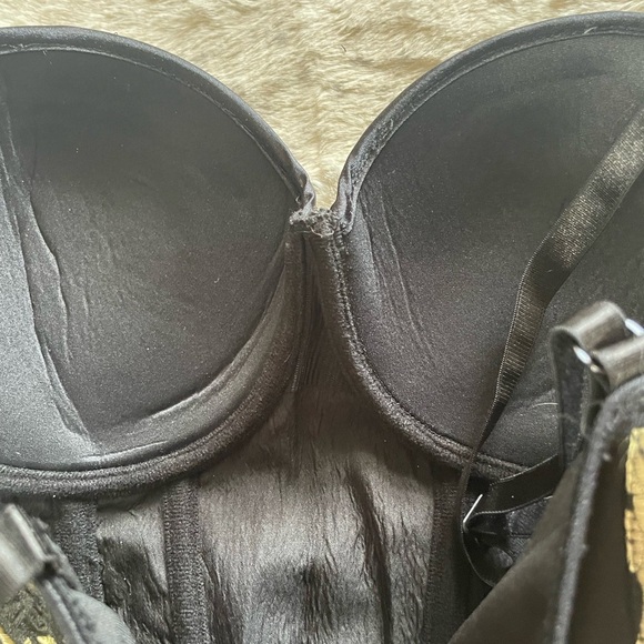 Elegant Black and Gold Bustier Size S/M - Picture 7 of 7